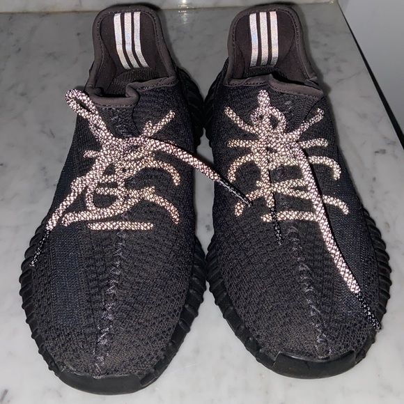 Black Reflective Yeezy’s Size 9. Worn a handful of times. No longer have box. - Picture 1 of 7